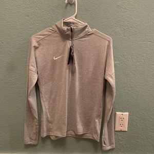 Nike Half-Zip